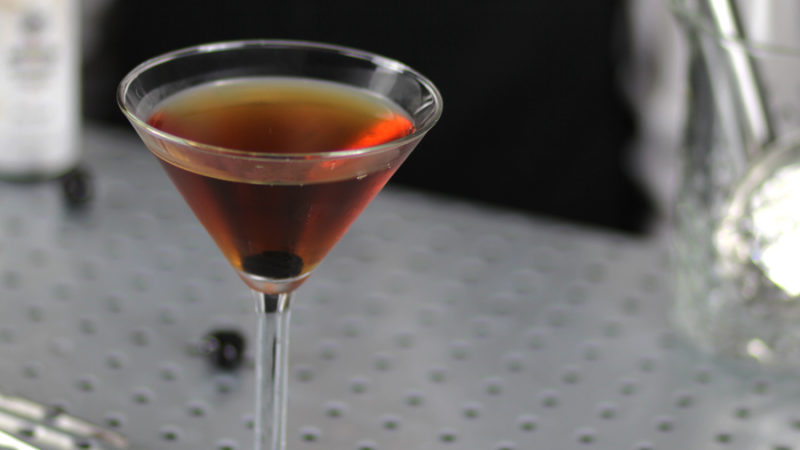 Best Classic Manhattan Cocktail Recipe