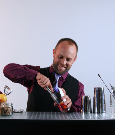 Fielding Butler Flair Bartender and Mixologist