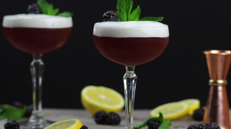 blackberry mint bourbon cocktail