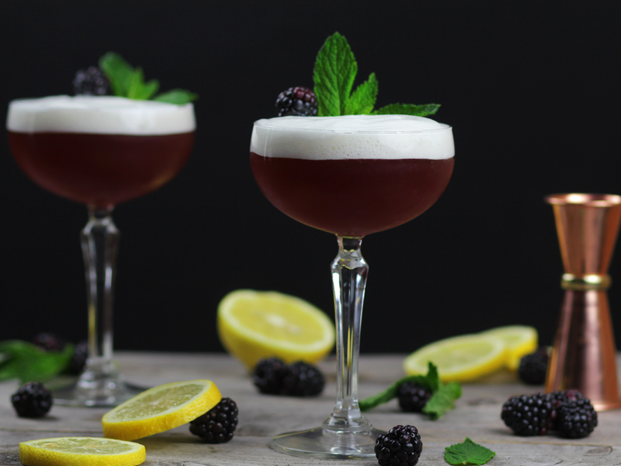 https://www.flairprojectsb.com/wp-content/uploads/2017/05/blackberry-mint-bourbon-cocktail.jpg