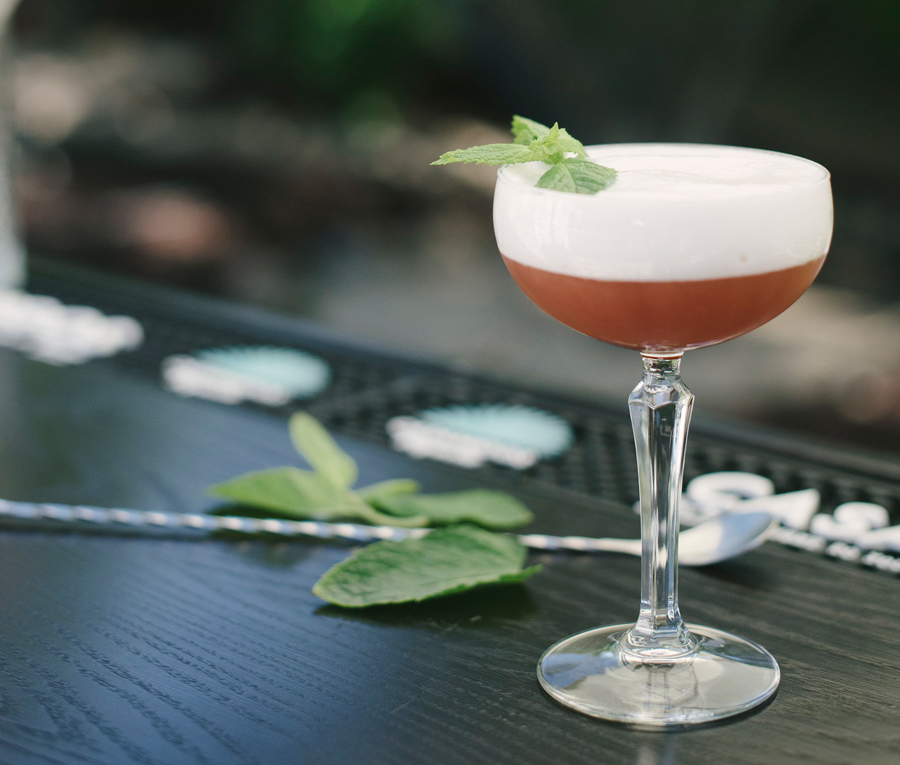 the best wedding cocktail