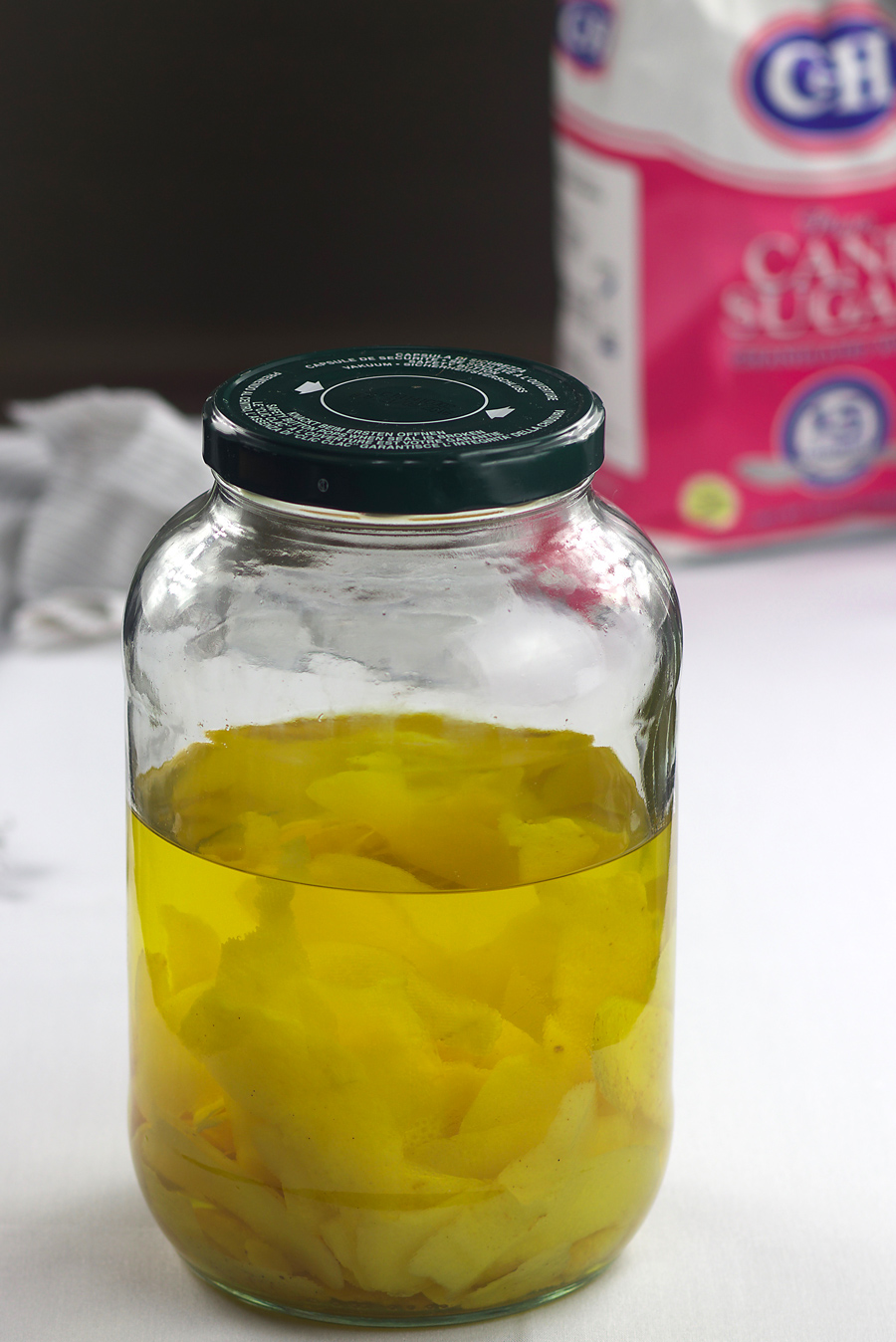 how to make limoncello at home